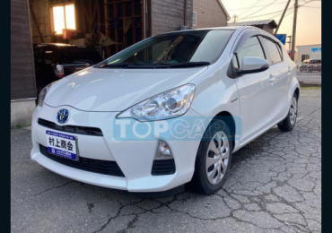 2014 TOYOTA AQUA SAITAMA