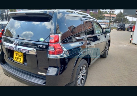 2018 TOYOTA PRADO NAIROBI