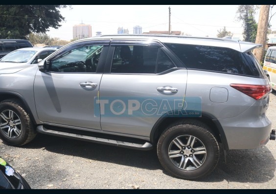 2017 TOYOTA FORTUNER NAIROBI