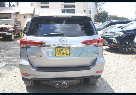 2017 TOYOTA FORTUNER NAIROBI