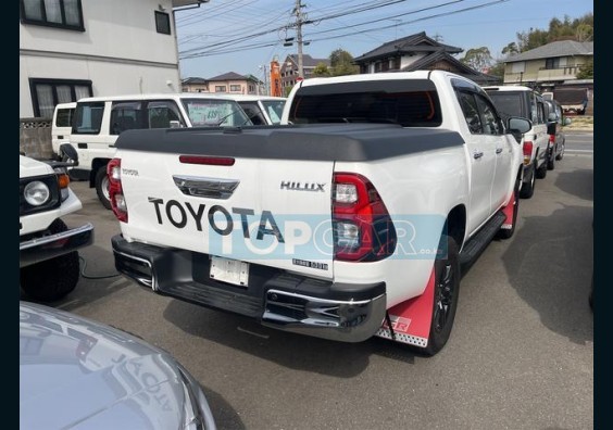 2021 TOYOTA HILUX JAPAN