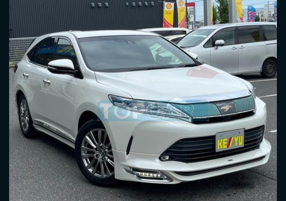 2018 TOYOTA HARRIER JAPAN