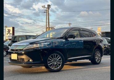 2018 TOYOTA HARRIER JAPAN