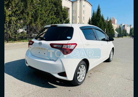 2018 TOYOTA VITZ JAPAN