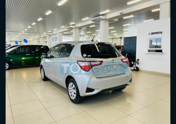 2019 TOYOTA VITZ JAPAN