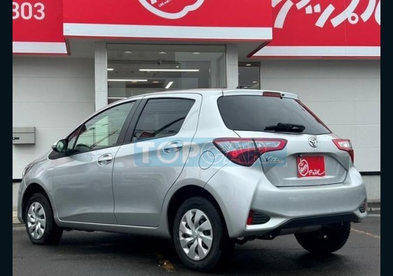 2020 TOYOTA VITZ JAPAN