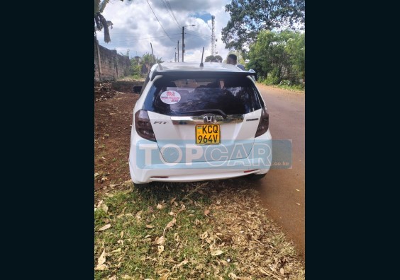 2013 HONDA FIT NAIROBI