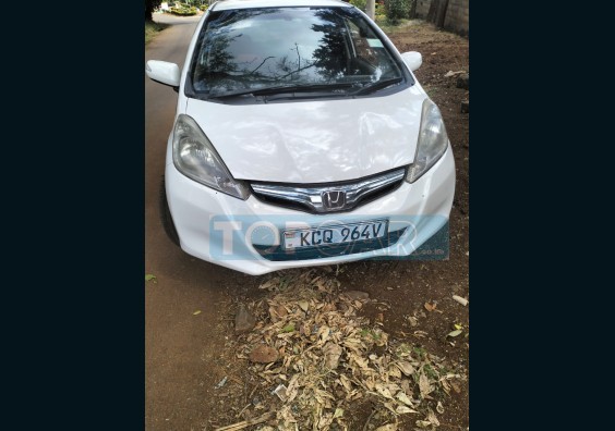 2013 HONDA FIT NAIROBI