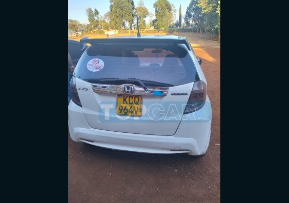 2013 HONDA FIT NAIROBI