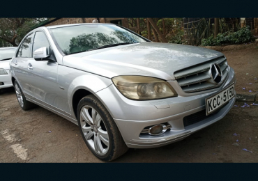 2008 MERCEDES BENZ C200 FOR SALE IN NAIROBI KENYA 